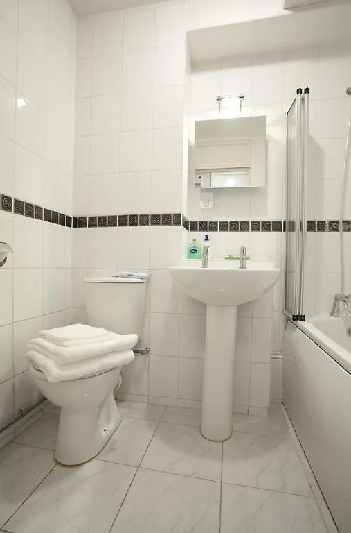Tower Bridge Apartment London