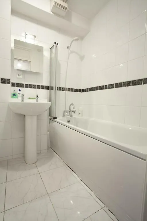 Tower Bridge Apartment London